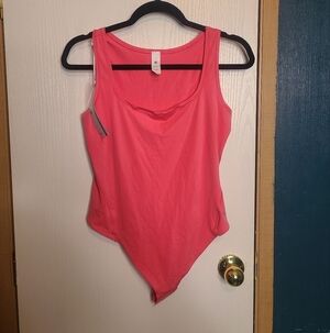 373 NWT lululemon wundermost bodysuit